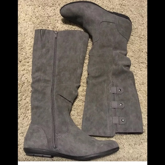 white mountain mid calf boots